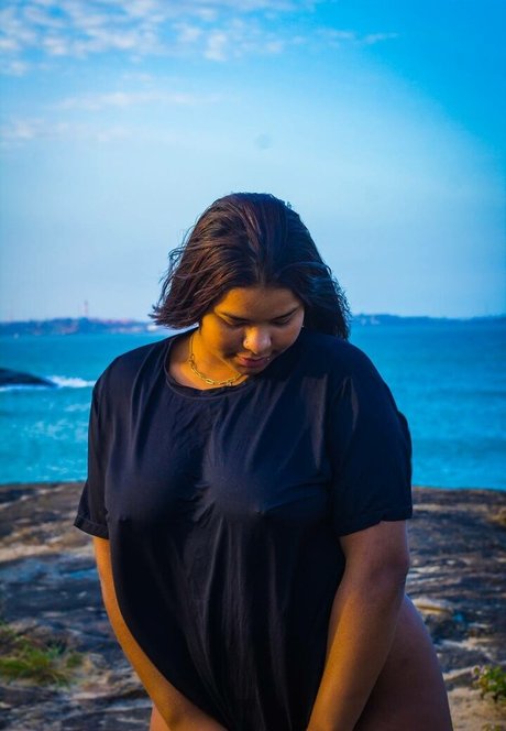 Jasmini Rodrigues pornstar erotic pictures