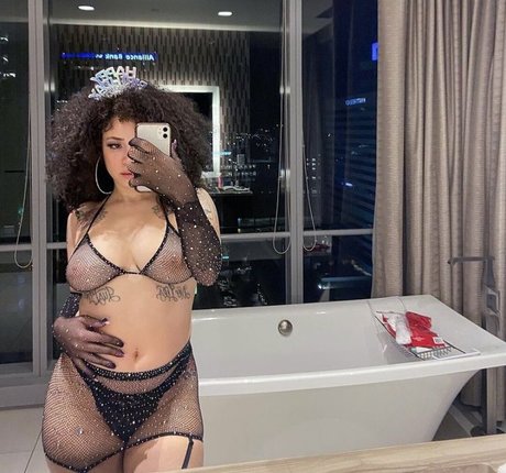 tastemone pornstar top picture