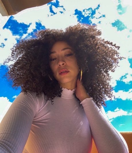 tastemone model sexy pics