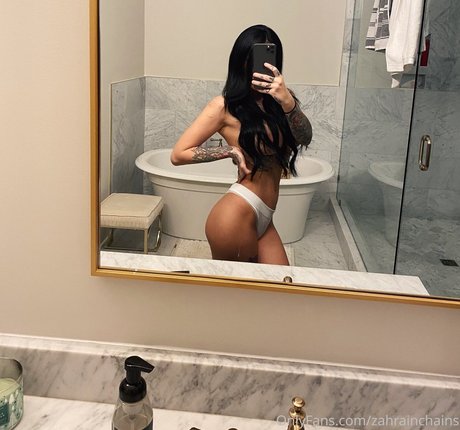 Zahrainchains beautiful pornstar img