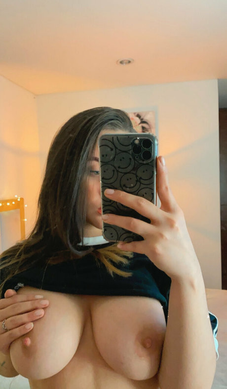 lindabluee nudes pornstar gallery