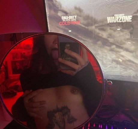 Snorlaxativez model hd pictures