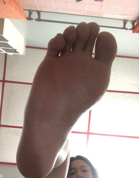 Snorlaxativez sexy model picture