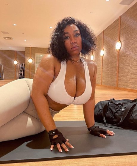 brittney tonee exclusive star photos