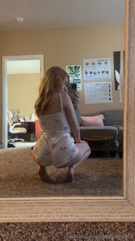 Lazyydaisy69 star pornographic photo