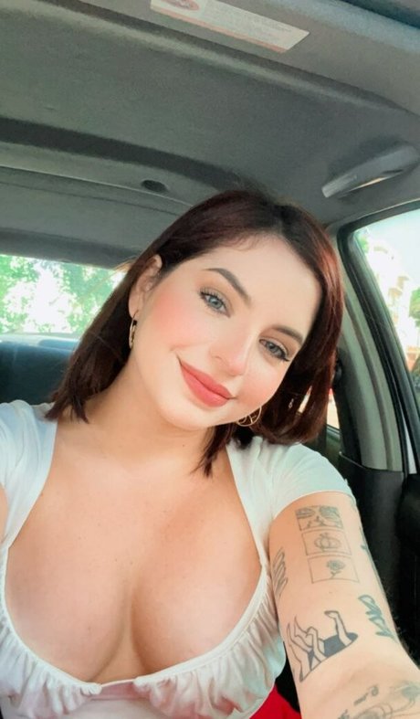 Marianyyaa model sexy photo