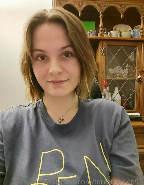 forest green91 sexy star pic