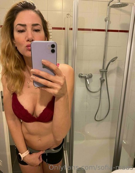 Sofia Maas star pornographic photo