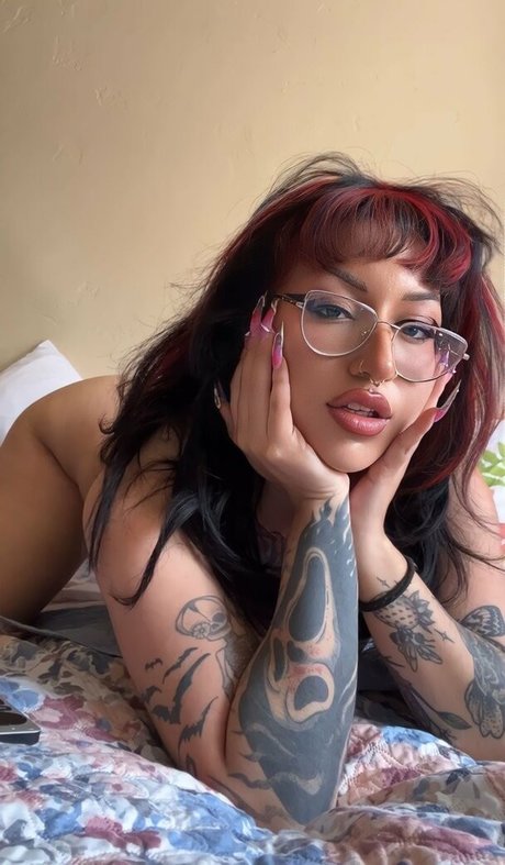 Damnitselin star pretty photo