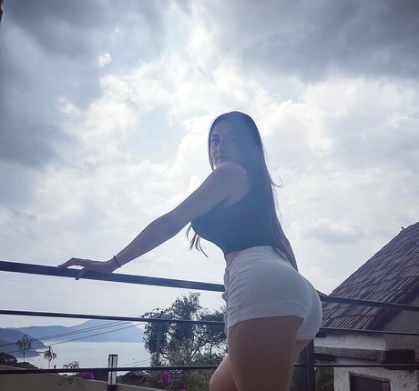 Grecia Ferrara hd model pic