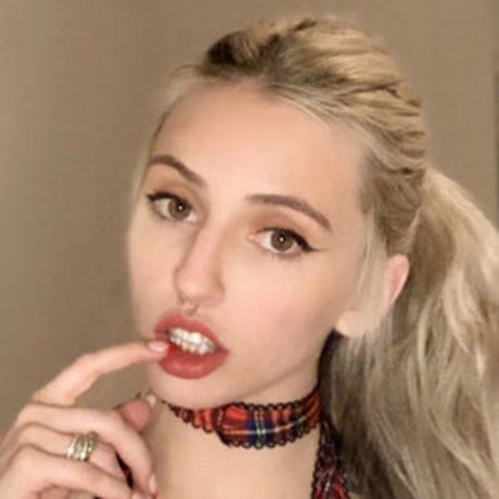 Fawnx art pornstar archive