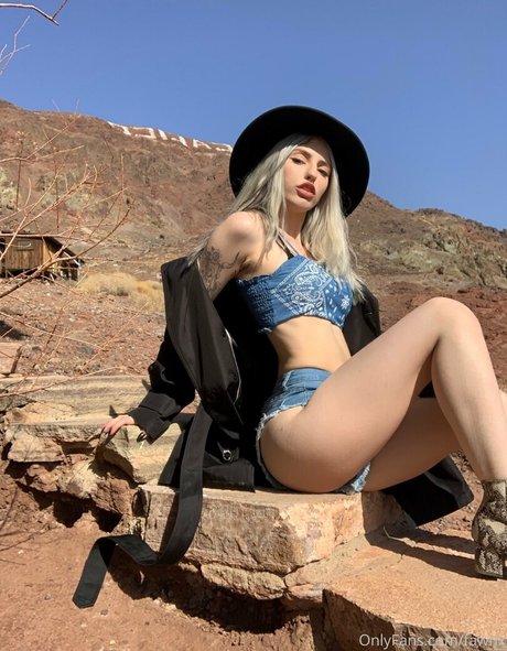 Fawnx best star picture