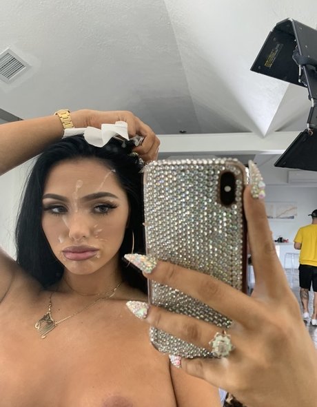 MJ Fresh pornographic actress pic