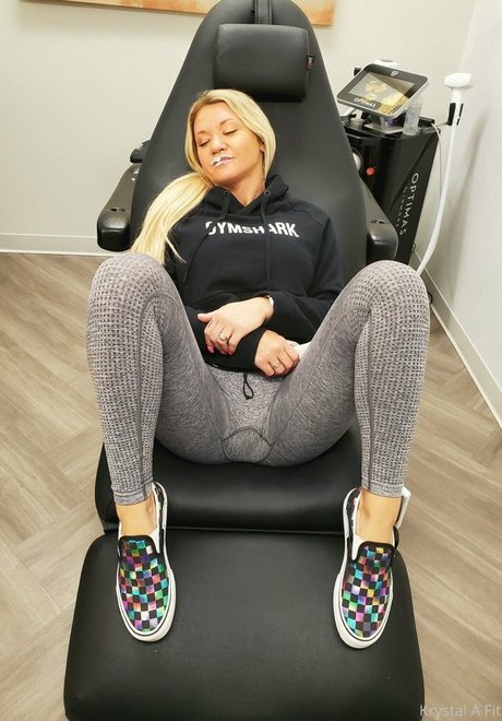 Krystal a fit sex star img