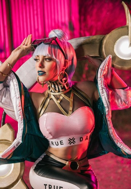 Nadyasonika sexy pornstar archive