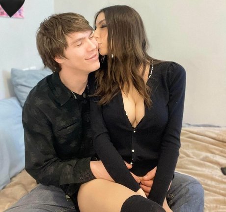 ChloeNight high quality actress pics