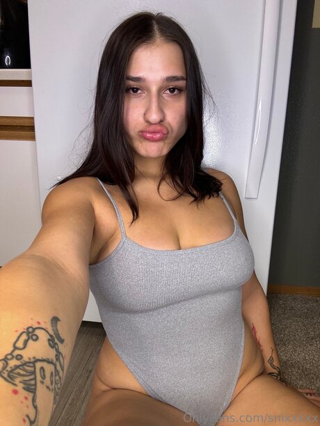 Snixxxxx pornstar pretty images