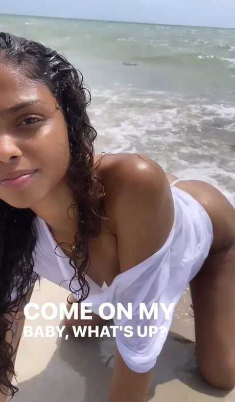 Alteregojade nudes actress pictures