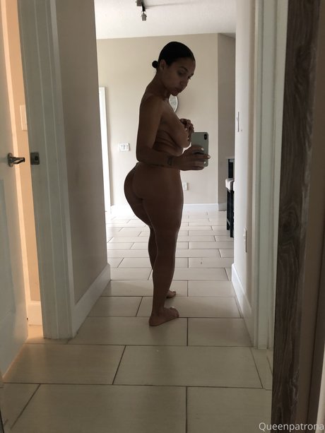 Queen Patrona star sex pictures