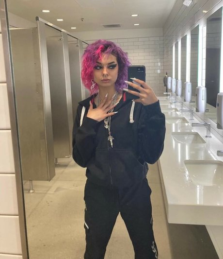 Nymphfairy2002 beautiful actress photo