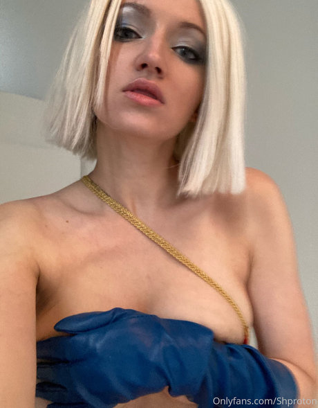 Shproton pornstar adult photo