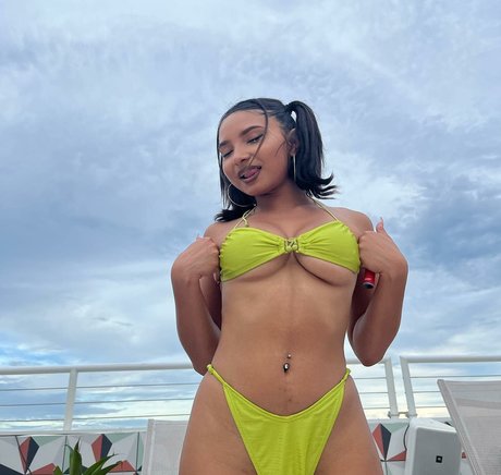 Sanriobug top pornstar img