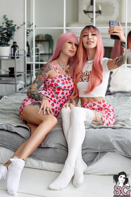 Shameless SG pornstar xxx images