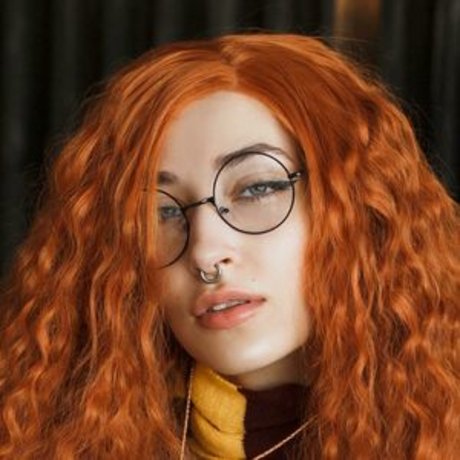 Shameless SG nude star gallery