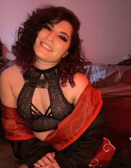 FandomReactions high quality actress photo