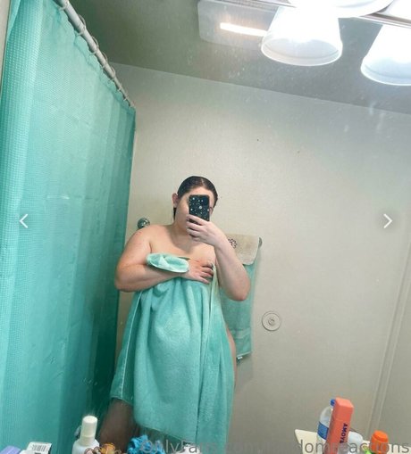 FandomReactions sexy model archive