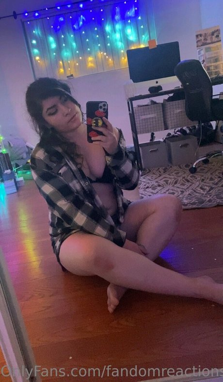 FandomReactions pornstar pretty galleries