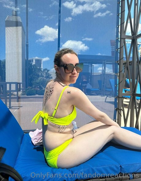 FandomReactions pornstar xxx pics