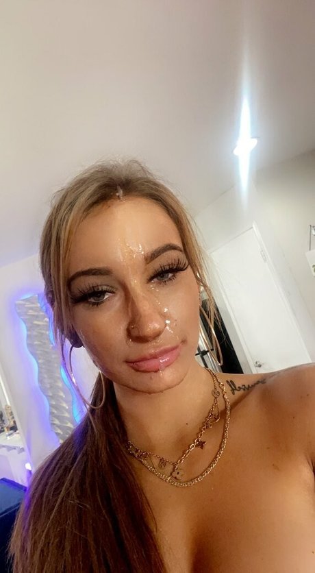 Alessia Luna hot model photos