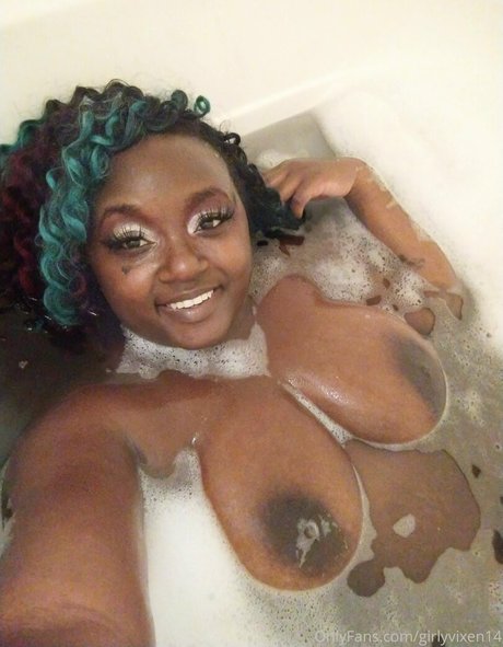 girlyvixxxen model pretty archive