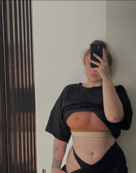 dasha rodkevych high quality actress photo