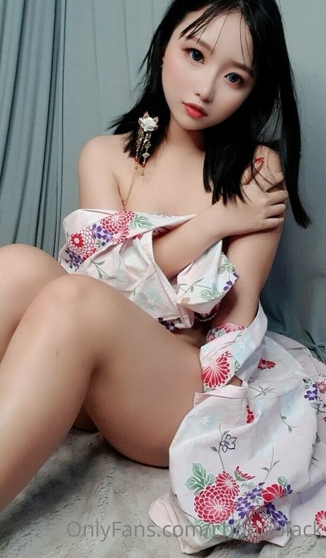 Chono Black pornographic model picture