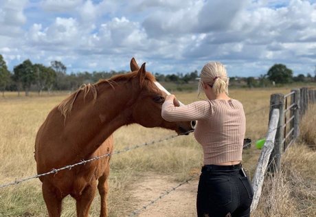 Bree Louise nude pornstar images