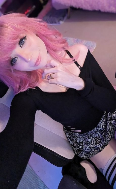 Goldengoddessxxx naked star photos