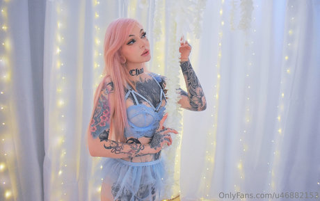 AlienxBaby star sex photos