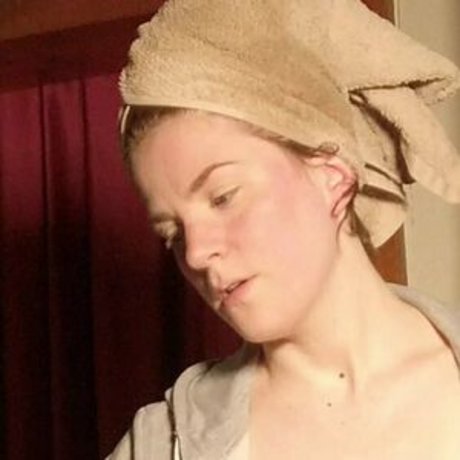 Claire Moulin star nude image