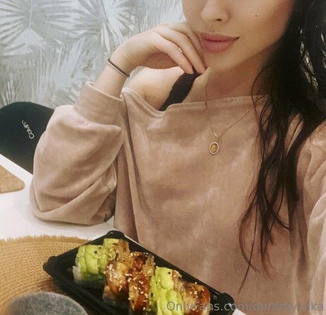 dommy nika pornstar pretty gallery