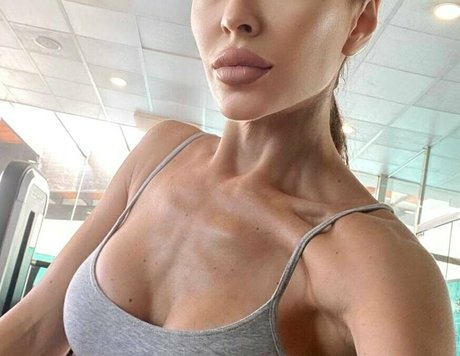 dommy nika high quality star photo