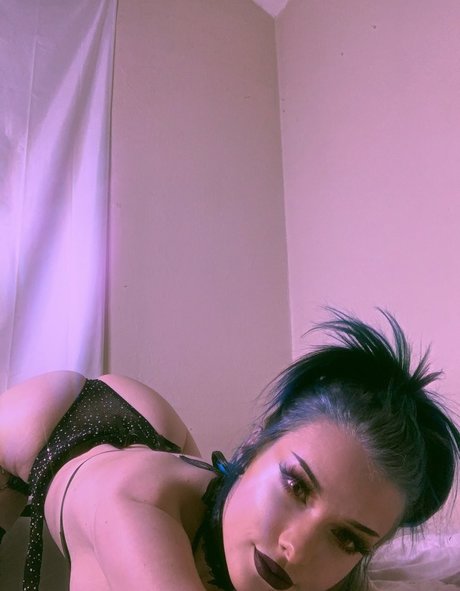 Bunni Lynn beautiful pornstar pic