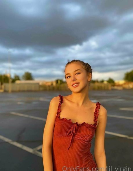 lil virgin perfect actress picture