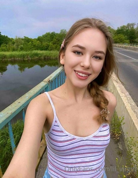 lil virgin hd actress photos