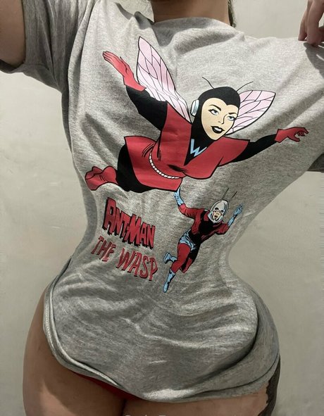 Maya Nerd xxx actress photos