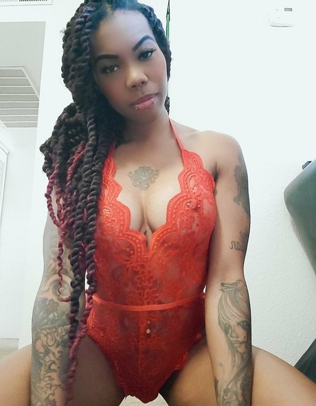 GabbyRyan star pretty pics