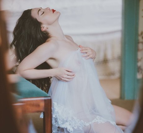 Nicole Vaunt nice star photo