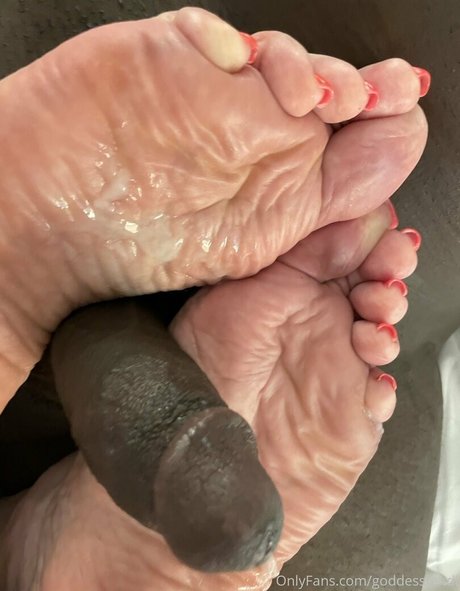 Goddess Fendi nice pornstar pictures