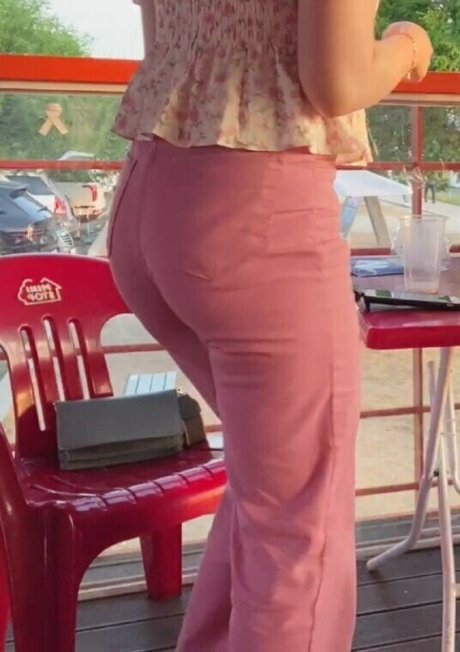 YuliCxlibri pornstar naked image